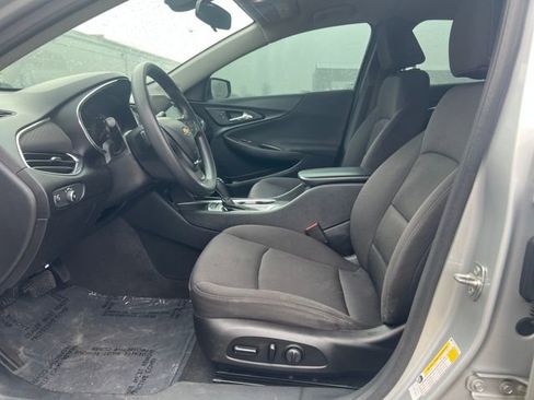 Used 2020 Chevrolet Malibu LT image 10