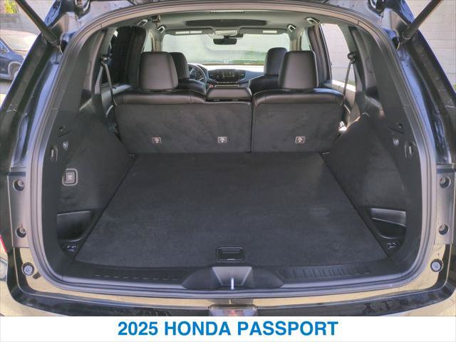 Certified 2025 Honda Passport TrailSport image 24