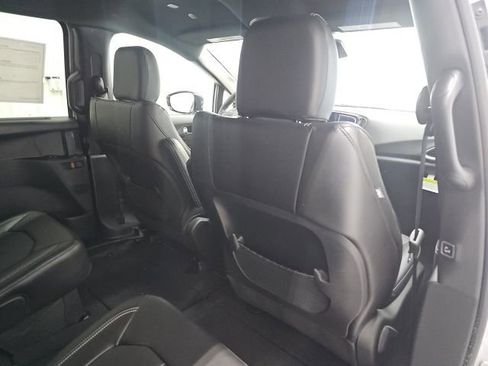 New 2026 Chrysler Voyager LX image 14