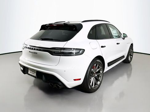 New 2026 Porsche Macan GTS AWD/4WD image 9