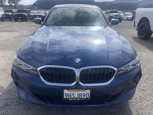 Used 2023 BMW 330i Sedan w/ Convenience Package image 2