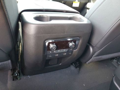 New 2026 GMC Yukon XL Denali w/ Denali Reserve Package RWD image 16