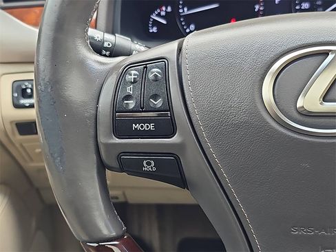 Used 2014 Lexus LS 460 w/ Comfort Package image 21