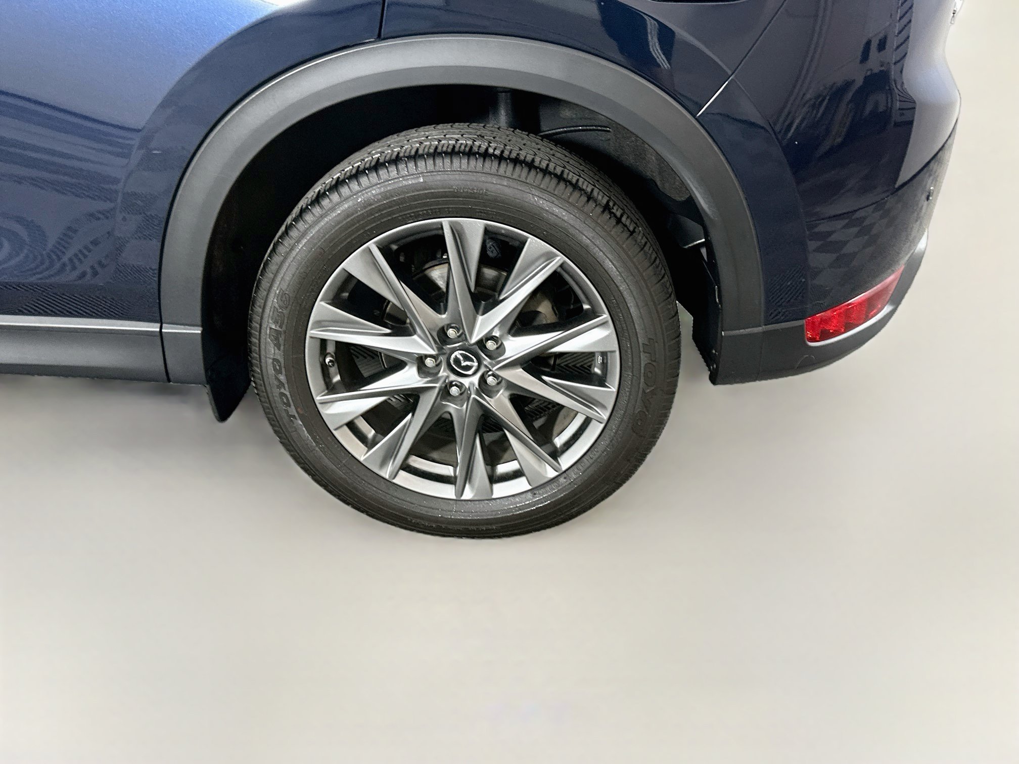 Used 2019 MAZDA CX-5 Signature AWD/4WD image 11