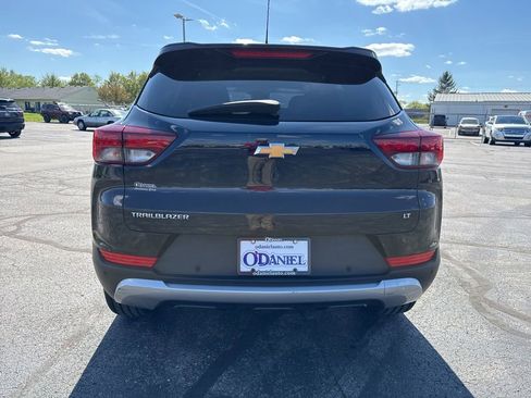 Used 2021 Chevrolet TrailBlazer LT w/ Driver Confidence Package FWD image 6