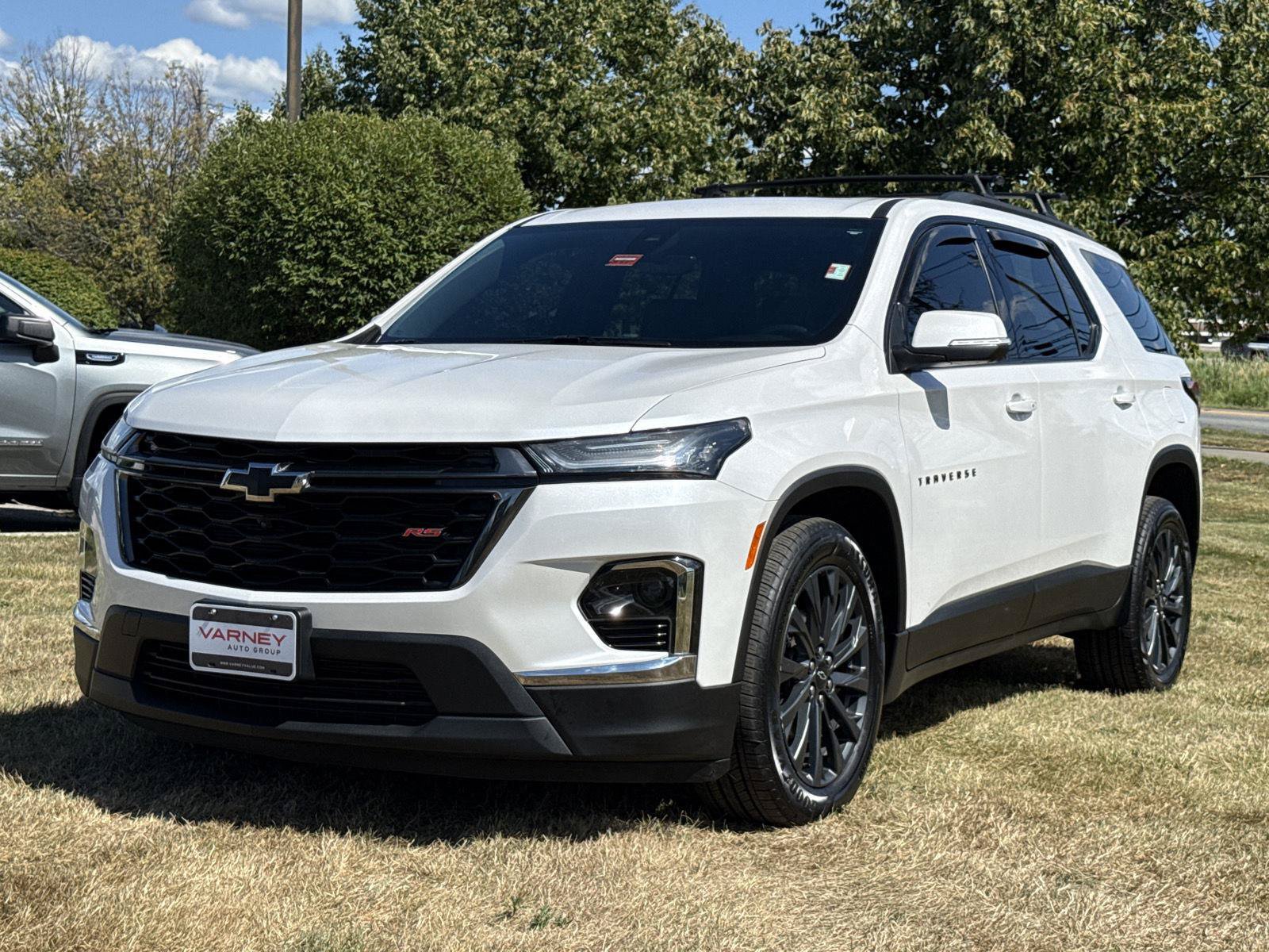 Used 2023 Chevrolet Traverse RS AWD/4WD image 1