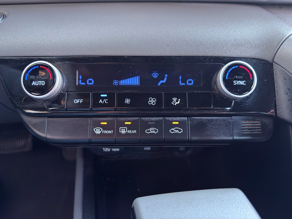 Used 2021 Hyundai Elantra SEL FWD image 39