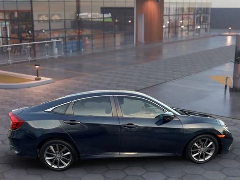 Used 2020 Honda Civic EX image 13