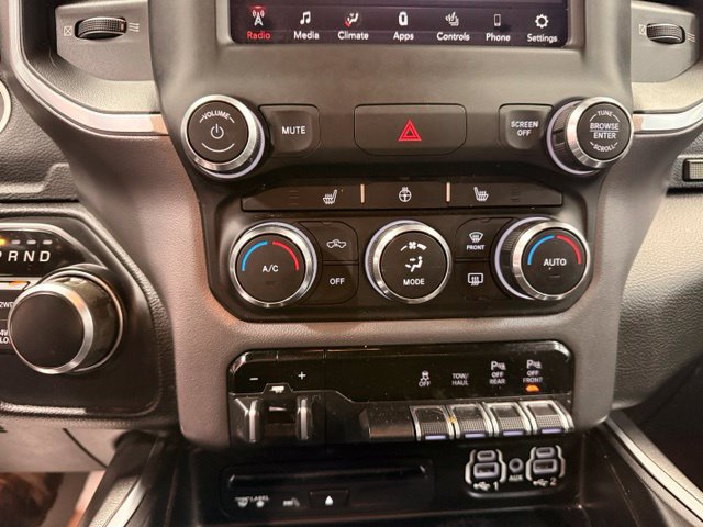 Used 2019 RAM 1500 Big Horn AWD/4WD image 11
