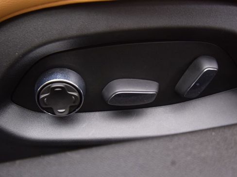 Used 2024 Chevrolet Corvette Z06 image 25