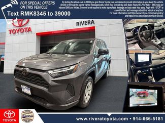 Used 2023 Toyota RAV4 LE video 1