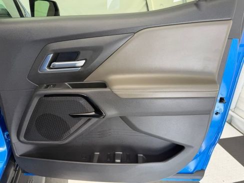 Used 2026 Chevrolet Silverado EV Trail Boss AWD/4WD image 30