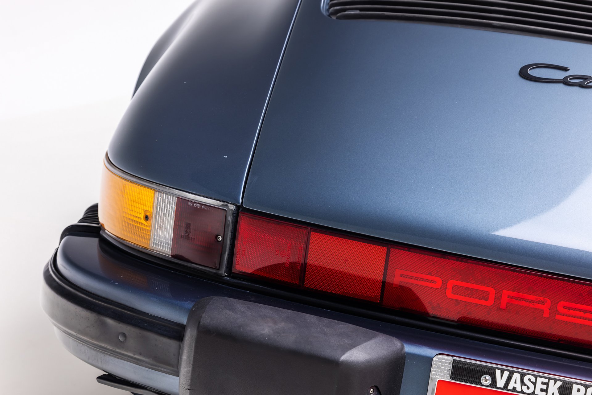 Used 1987 Porsche 911 Carrera RWD image 28