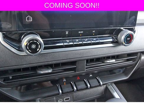 Used 2024 Chevrolet Colorado Trail Boss w/ Advanced Trailering Package image 24