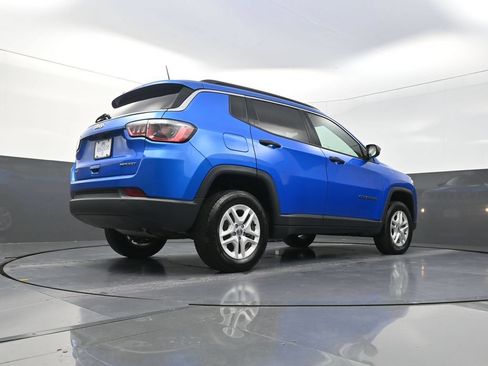 Used 2019 Jeep Compass Sport AWD/4WD image 29