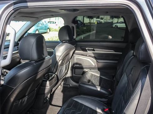 Used 2022 Kia Telluride SX w/ SX Prestige Package AWD/4WD image 23