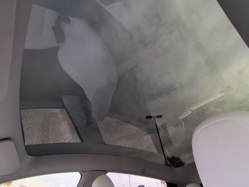 Used 2023 Tesla Model Y Performance AWD/4WD image 20