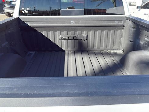 Used 2023 GMC Sierra 1500 AT4 w/ AT4 Premium Package image 5