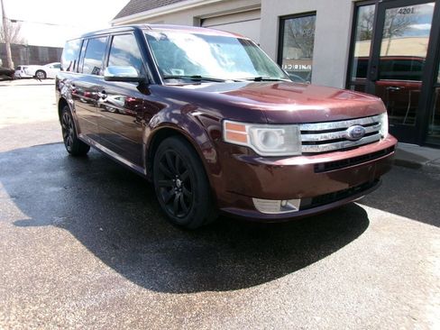 Used 2009 Ford Flex Limited image 2