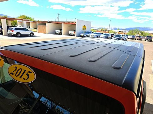 Used 2015 Jeep Wrangler Unlimited Rubicon w/ Connectivity Group image 11