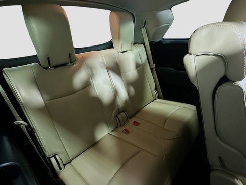 Used 2019 INFINITI QX60 Luxe image 24