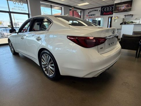 Used 2018 INFINITI Q50 Luxe AWD/4WD image 13