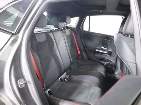 Used 2025 Mercedes-Benz GLA 35 AMG 4MATIC image 55