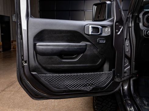 Used 2021 Jeep Wrangler Unlimited Sport AWD/4WD image 35