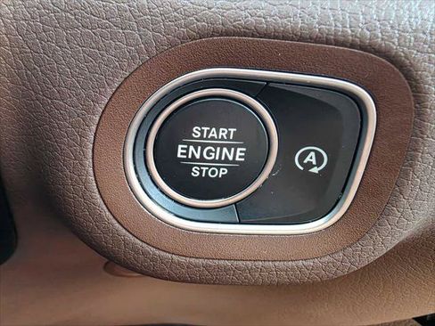 Used 2026 Mercedes-Benz GLE 450 4MATIC image 34