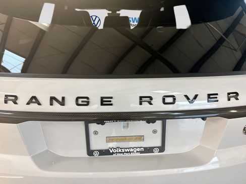 Used 2022 Land Rover Range Rover Sport SVR AWD/4WD image 18