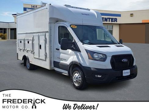 Used 2023 Ford Transit 350 DRW RWD image 1