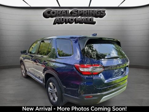 Used 2024 Honda Pilot EX-L image 3
