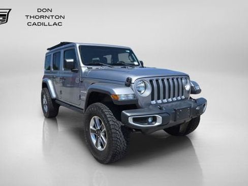 Used 2019 Jeep Wrangler Unlimited Sahara w/ Cold Weather Group AWD/4WD image 7