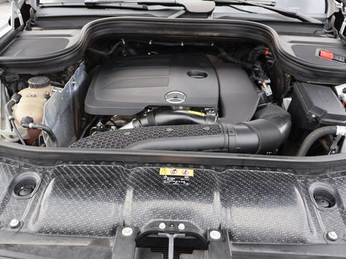 Used 2020 Mercedes-Benz GLE 350 4MATIC image 47