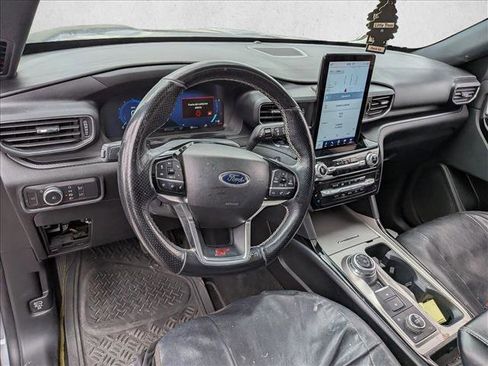Used 2022 Ford Explorer ST w/ Equipment Group 401A AWD/4WD image 9