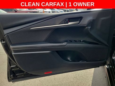 Used 2025 Toyota Camry SE FWD image 22