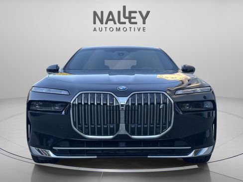 Used 2024 BMW i7 eDrive50 w/ Executive Package image 6