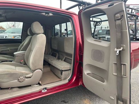 Used 2006 Toyota Tacoma Access Cab 4WD image 13