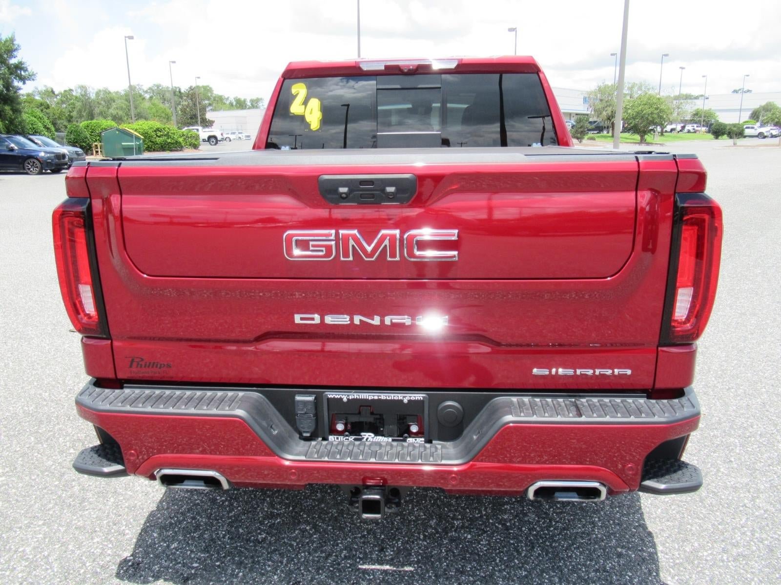 Used 2024 GMC Sierra 1500 Denali AWD/4WD image 6