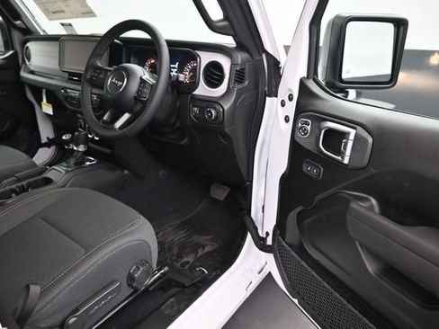 New 2026 Jeep Wrangler Unlimited Sport w/ Convenience Group AWD/4WD image 5