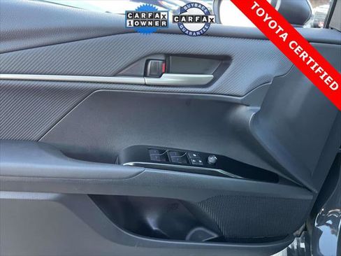 Certified 2025 Toyota Camry SE image 18