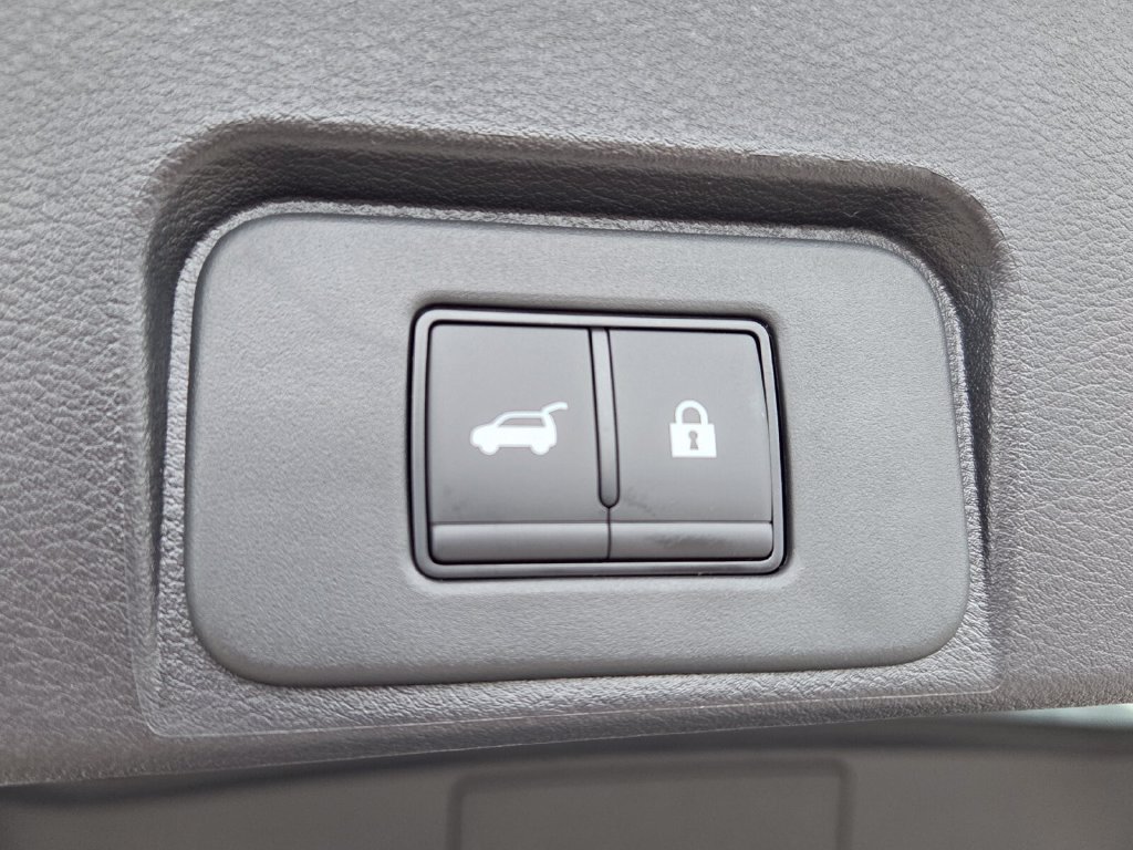 New 2027 Nissan Rogue S FWD image 11