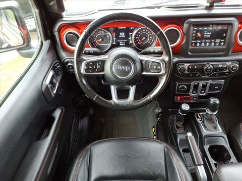 Used 2018 Jeep Wrangler Rubicon w/ Cold Weather Group image 6