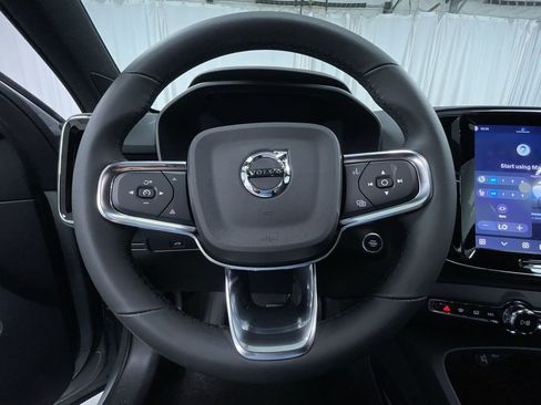 New 2026 Volvo XC40 B5 Ultra w/ Protection Package Premier image 8