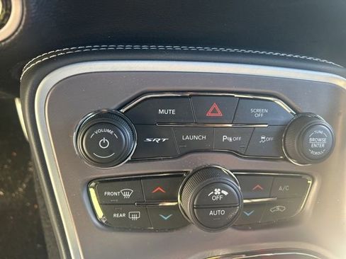 Used 2021 Dodge Challenger SRT Hellcat image 15