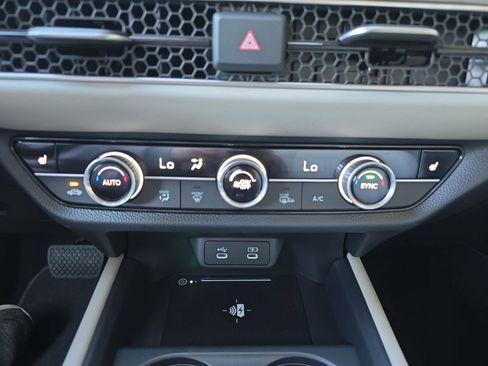 New 2026 Honda HR-V EX-L image 22