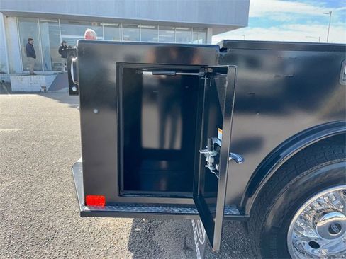 New 2025 Ford F550 4x4 Crew Cab Super Duty image 8