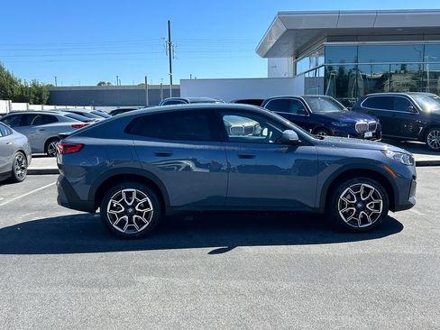 Used 2026 BMW X2 xDrive28i w/ Technology Package AWD/4WD image 6