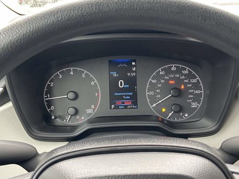 Used 2025 Toyota Corolla LE FWD image 34