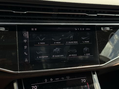 Used 2024 Audi Q8 Premium Plus AWD/4WD image 15